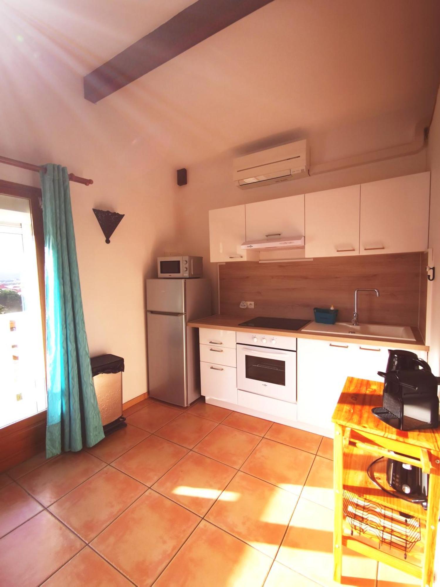 Apartment Colombier